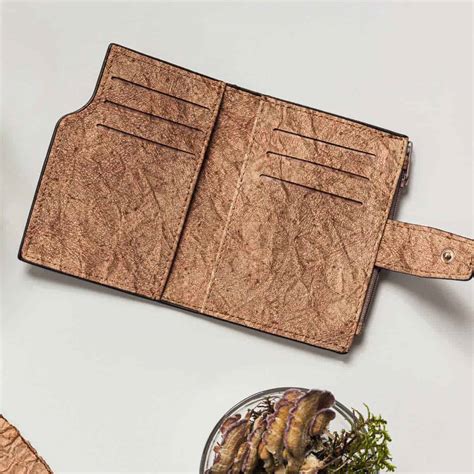 vegan wallet brands